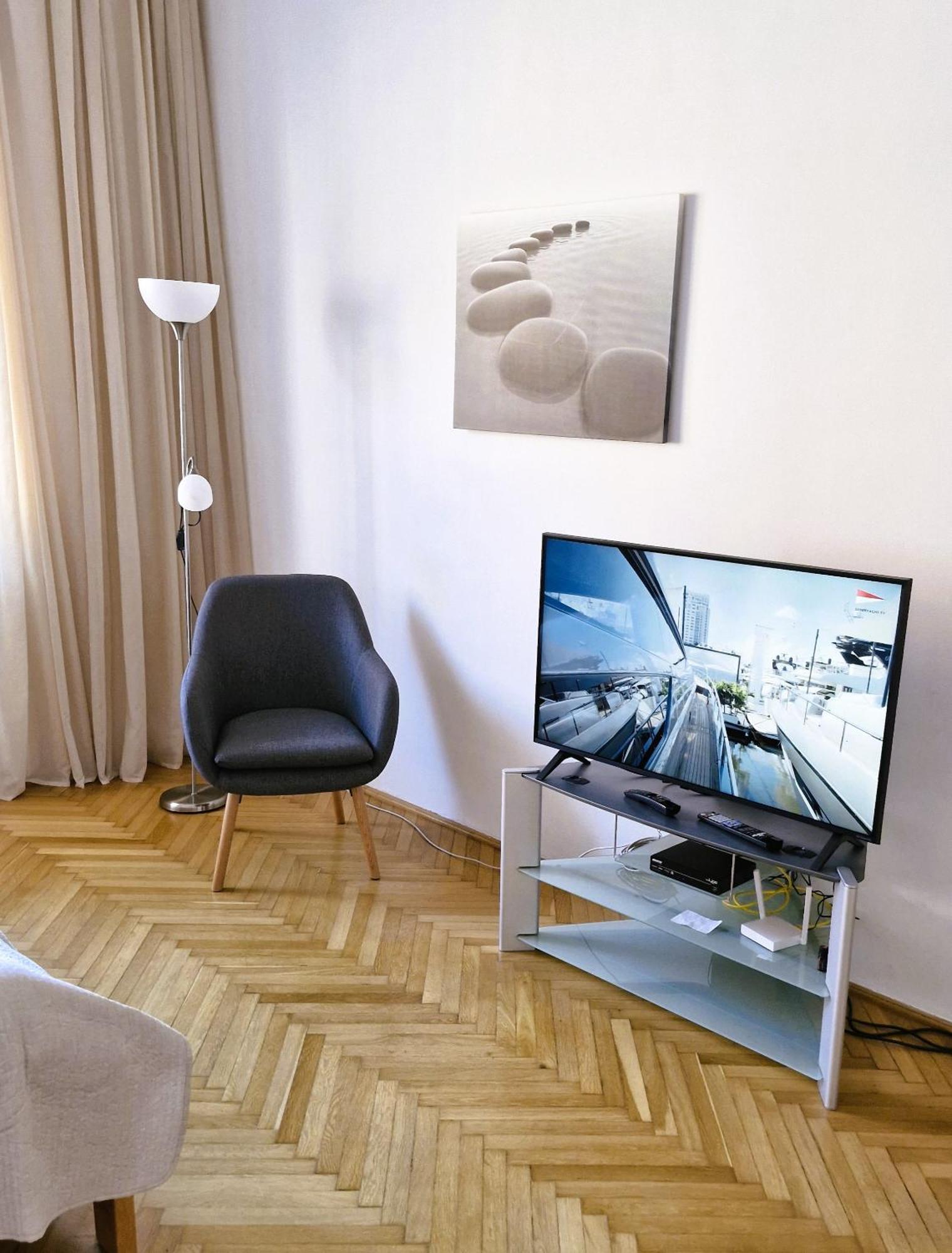 P1 Apartment Kosice