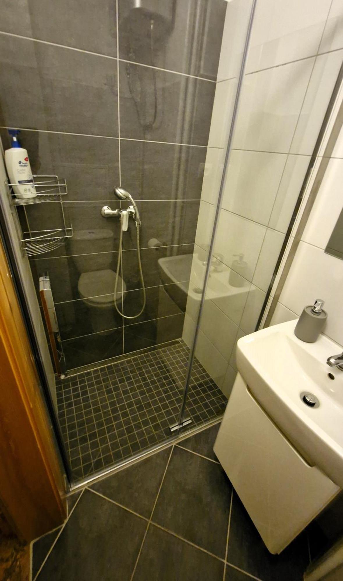 P1 Apartment *
